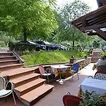 Szálloda L'oasi Di Lombrici 3*