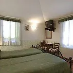 L'oasi Di Lombrici 3*